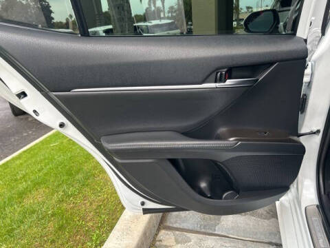 2023 Toyota Camry Hybrid XLE