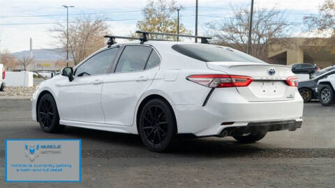 2018 Toyota Camry Hybrid SE