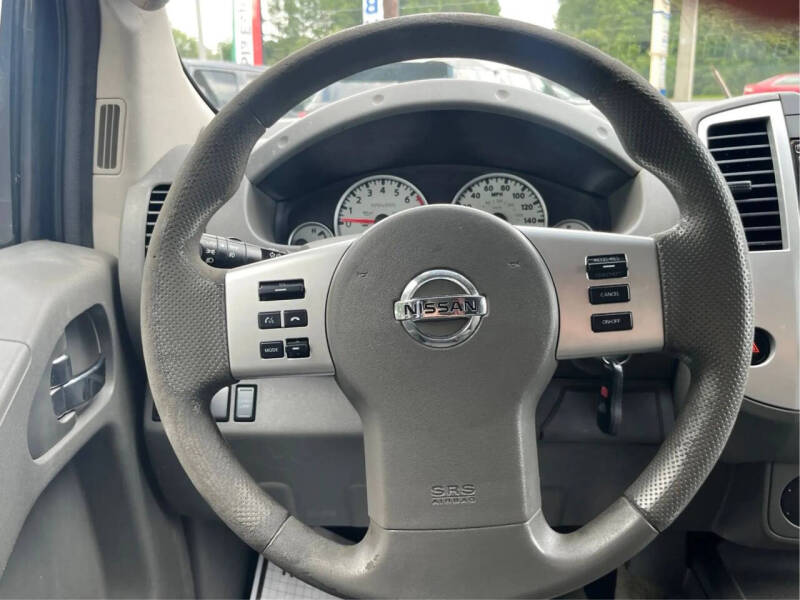 2015 Nissan Frontier Desert Runner