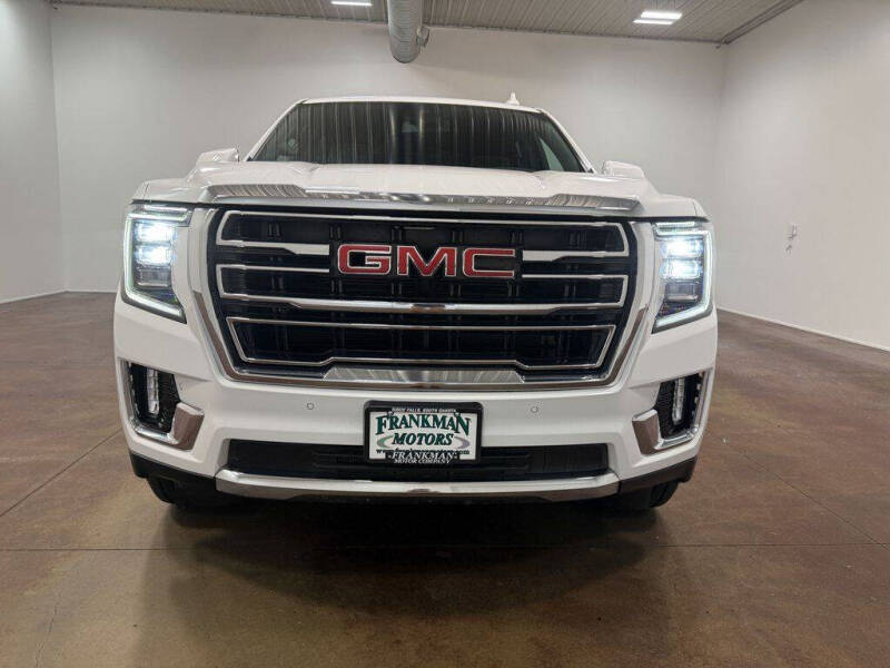 2024 GMC Yukon SLT
