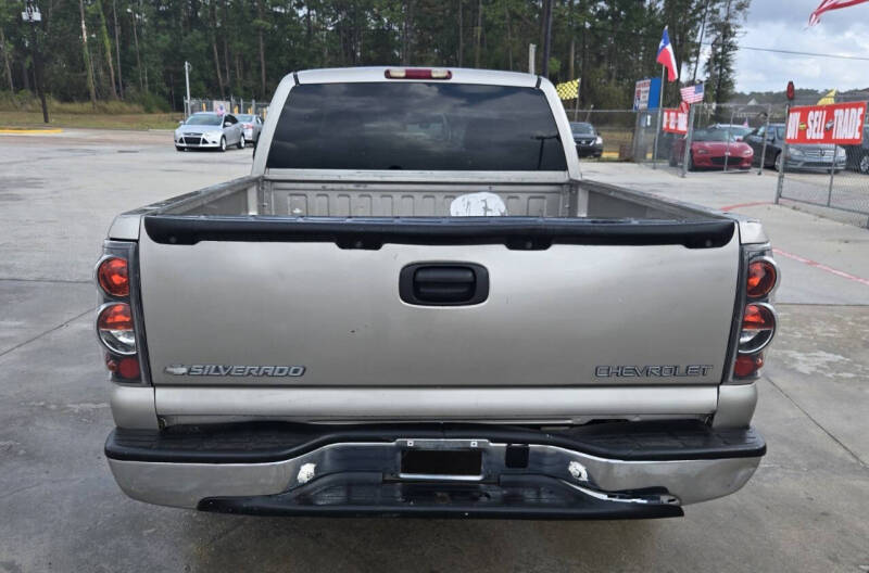 2003 Chevrolet Silverado 1500 LS photo 15