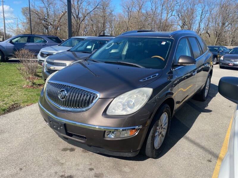 2008 Buick Enclave for sale at Midtown Motors in Beach Park IL