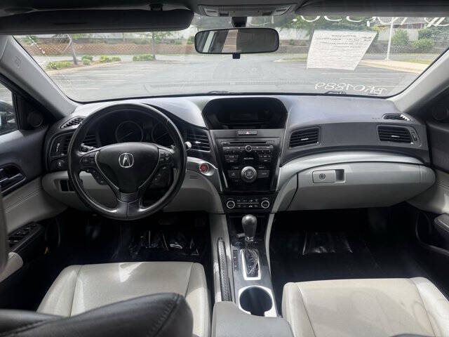 2017 Acura ILX