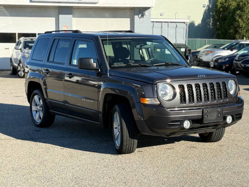 2015 Jeep Patriot Latitude photo 4