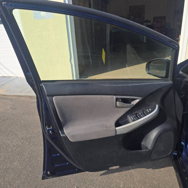 2012 Toyota Prius One