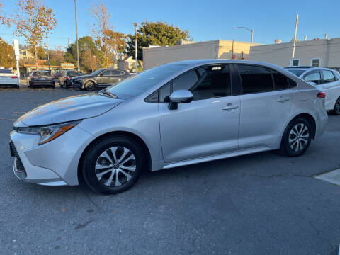2022 Toyota Corolla Hybrid LE