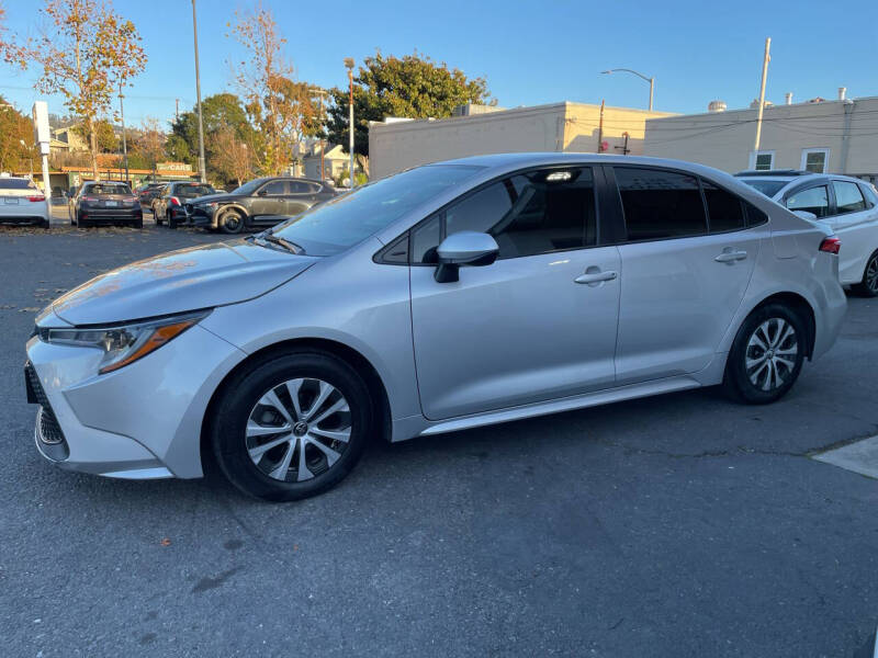 2022 Toyota Corolla Hybrid LE