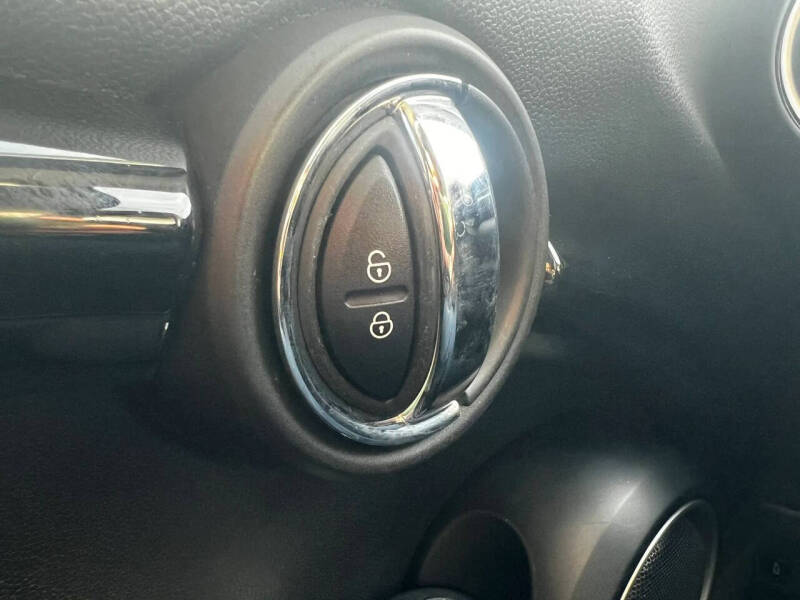 2015 MINI Hardtop 2 Door Cooper S