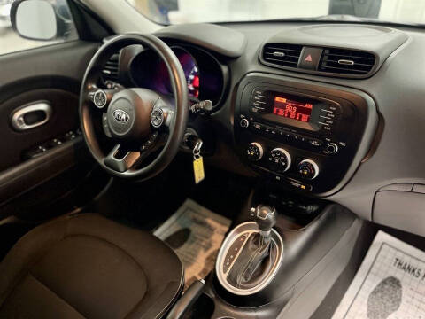 2015 Kia Soul +
