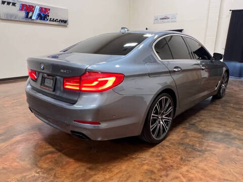 2017 BMW 5 Series 540i