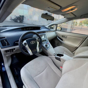 2015 Toyota Prius Three
