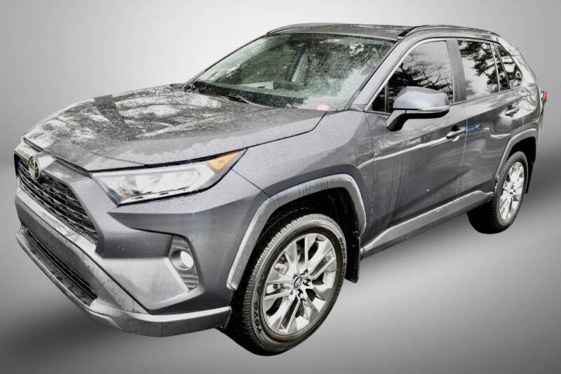 2020 Toyota RAV4 XLE Premium