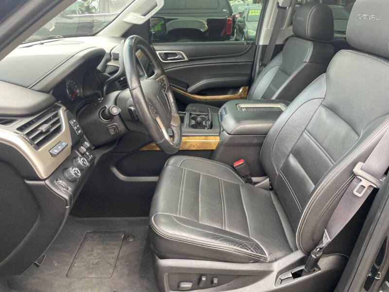 2017 GMC Yukon Denali