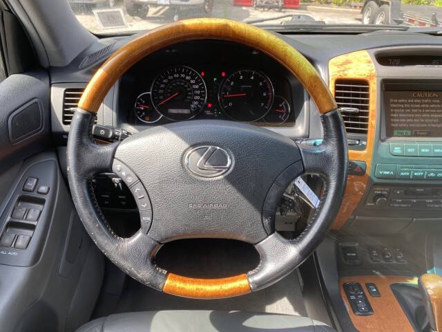 2004 Lexus GX 470