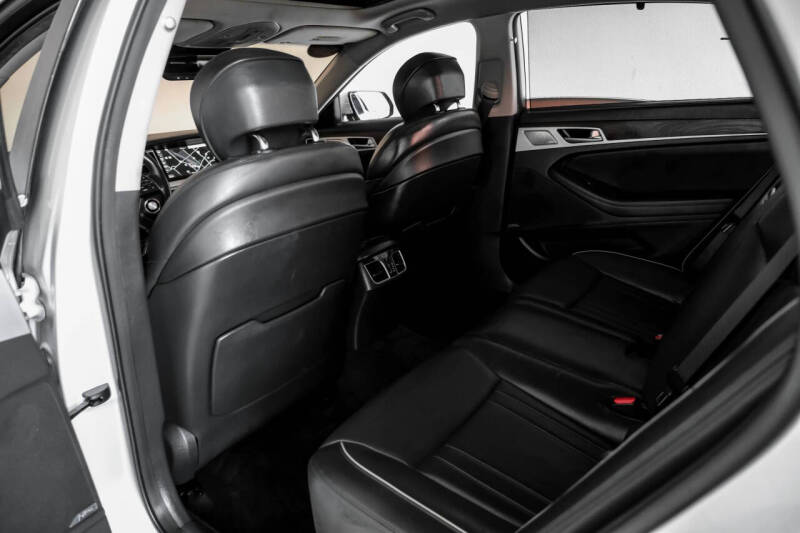 2018 Genesis G80