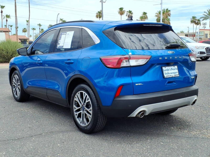 2020 Ford Escape SEL