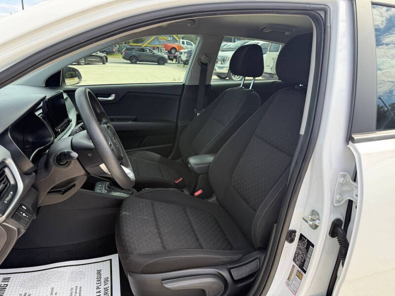 2021 Kia Rio 5-Door S