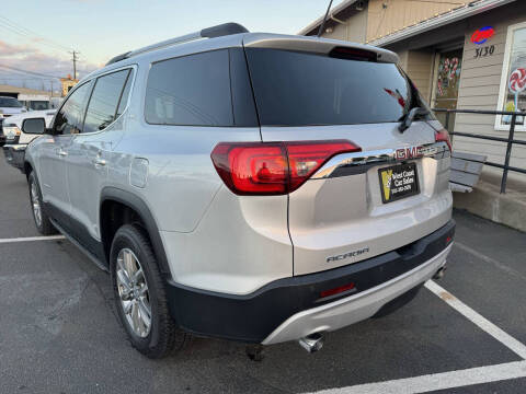 2017 GMC Acadia SLE-2