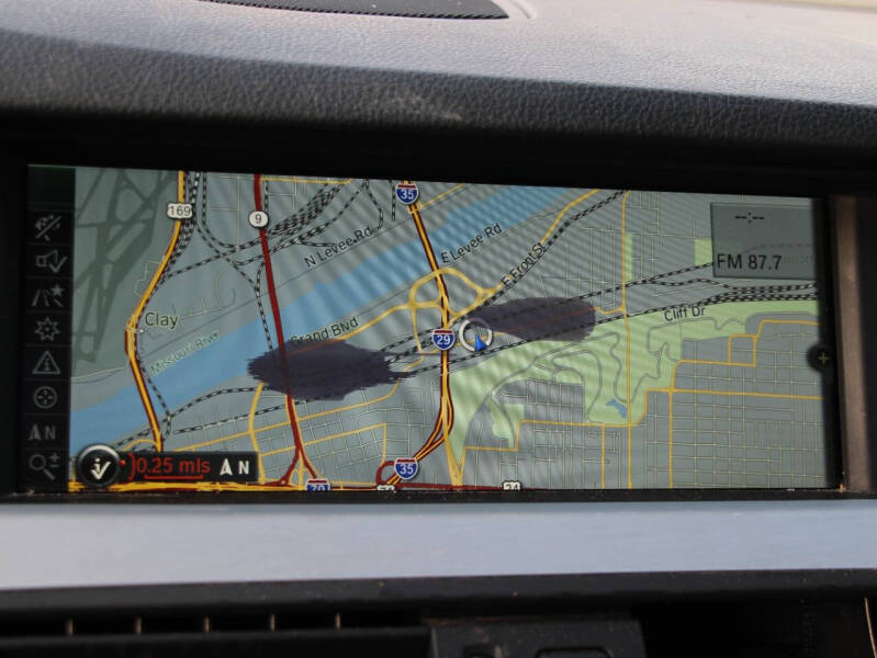 2011 BMW 5 Series 550i xDrive