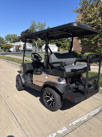 2025 Denago EV Nomad XL