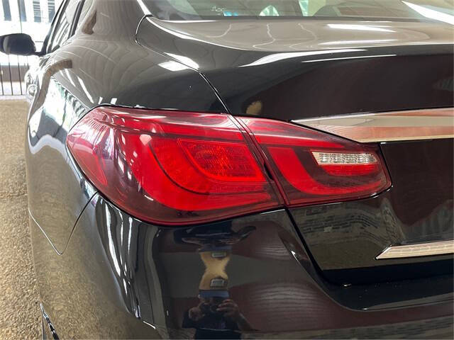 2015 Infiniti Q70L 3.7