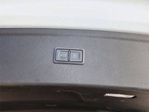 2022 Audi SQ5 3.0T quattro Premium Plus