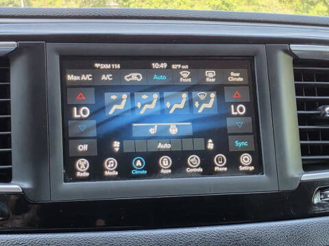 2020 Chrysler Pacifica Touring L