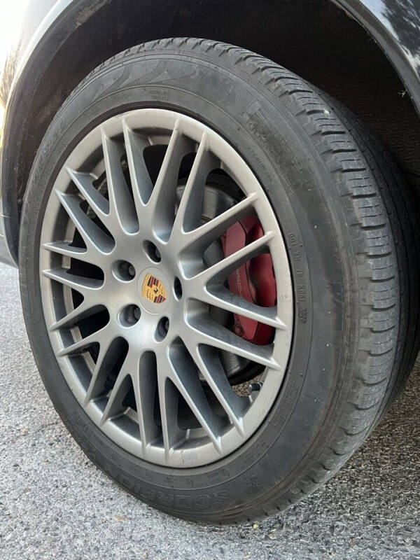 2016 Porsche Cayenne GTS