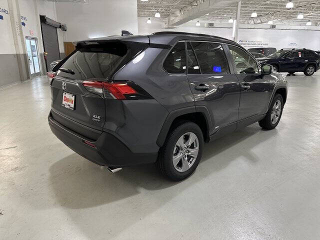 2025 Toyota RAV4 Hybrid XLE