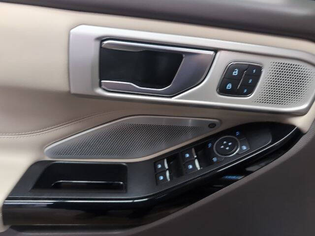 2022 Ford Explorer Platinum