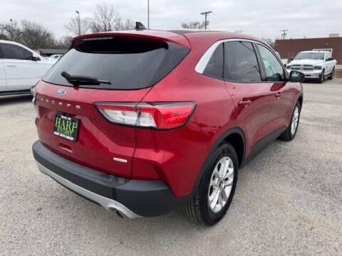 2020 Ford Escape SE