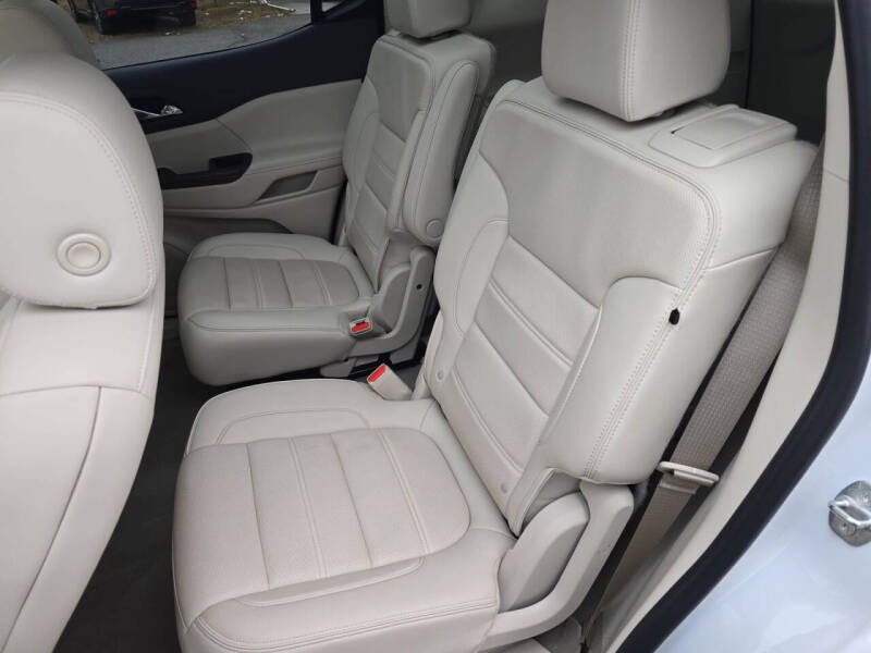 2021 GMC Acadia Denali