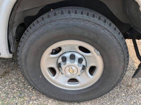 2022 Chevrolet Express 2500