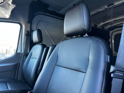 2026 Ford Transit 250