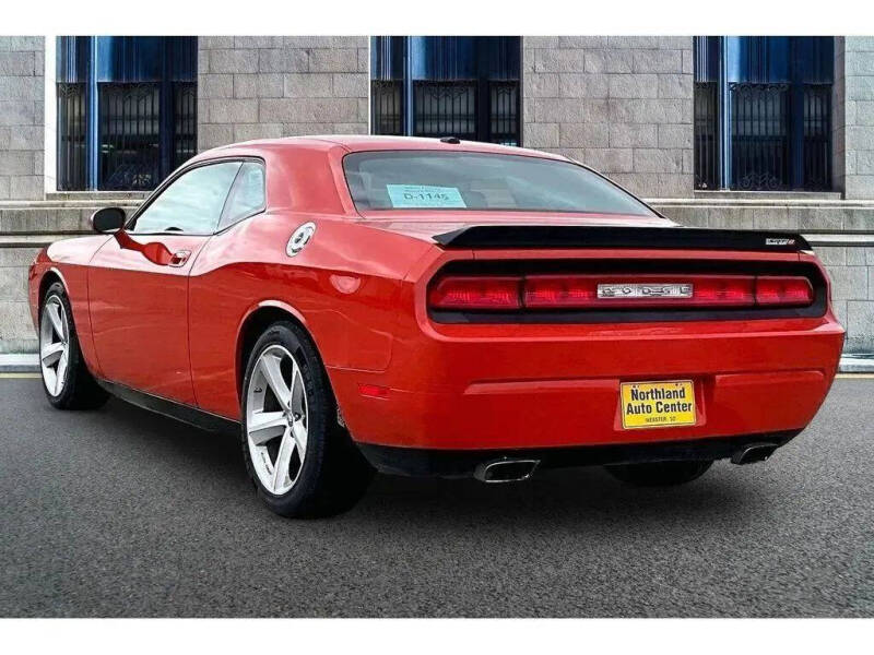 2009 Dodge Challenger SRT8