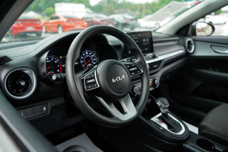 2024 Kia Forte LX