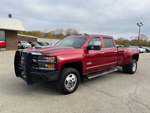 2018 Chevrolet Silverado 3500HD for sale at Auto Mall of Springfield in Springfield IL