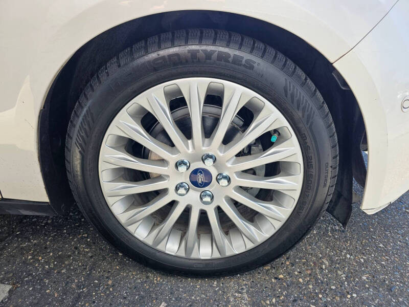 2012 Ford Focus Titanium