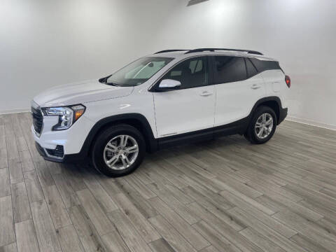 2023 GMC Terrain for sale at TRAVERS GMT AUTO SALES - Autos para ti in Florissant MO