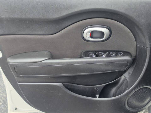 2019 Kia Soul +