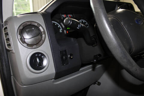 2009 Ford E-Series E-150