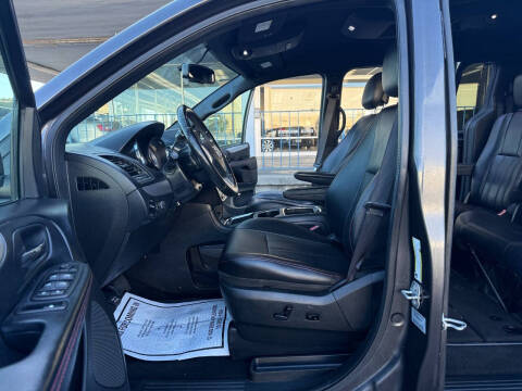 2017 Dodge Grand Caravan GT