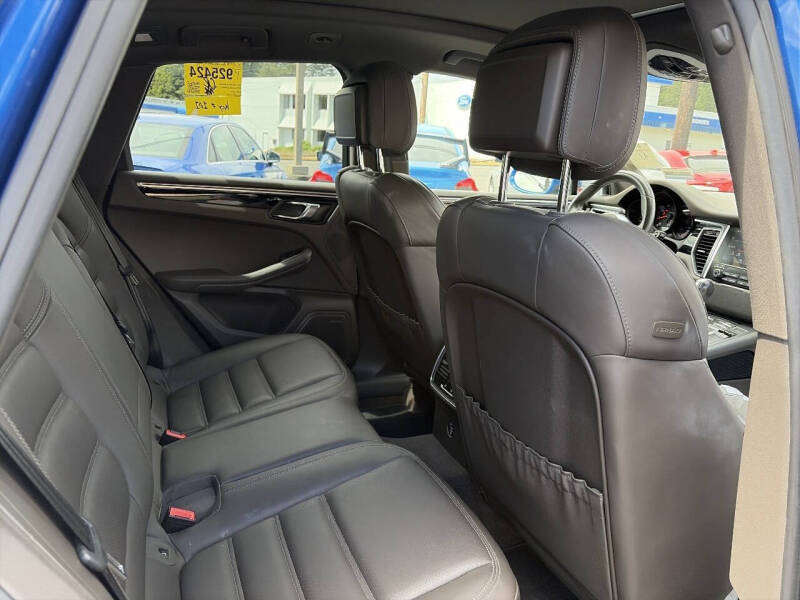 2018 Porsche Macan