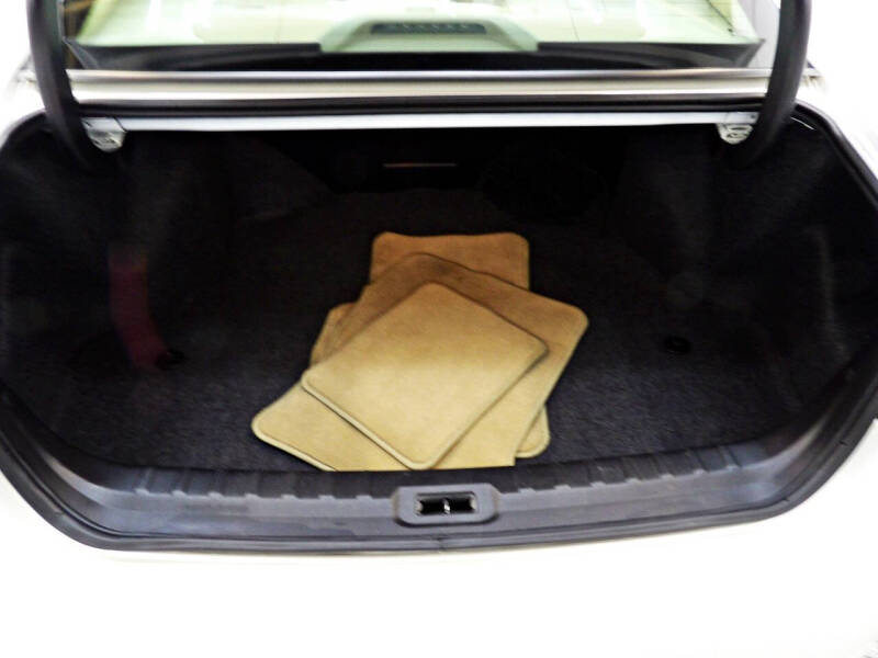 2011 Buick Lucerne CX