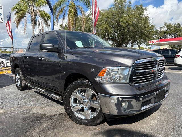 2018 RAM 1500 SLT
