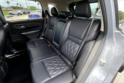 2021 Nissan Rogue Platinum