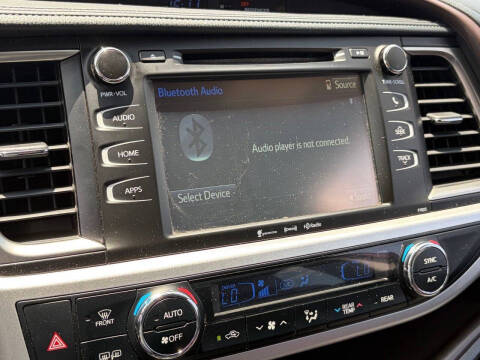2019 Toyota Highlander LE Plus