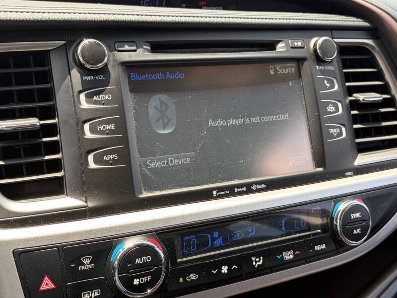 2019 Toyota Highlander LE Plus