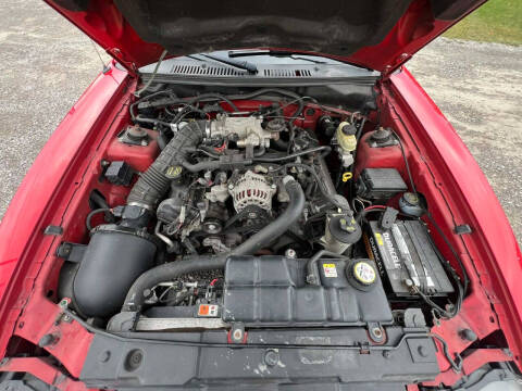 2004 Ford Mustang GT Deluxe