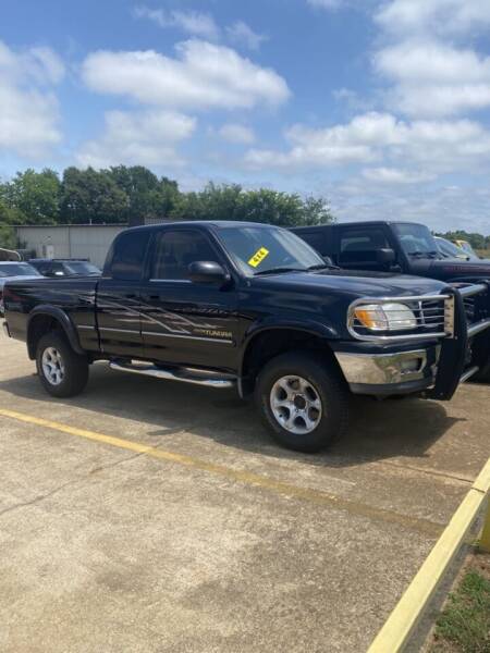2000 Toyota Tundra for sale at PITTMAN MOTOR CO in Lindale TX